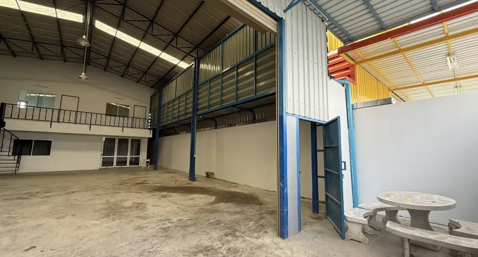For rent and for sale warehouse in Bang Sao Thong, Samut Prakan