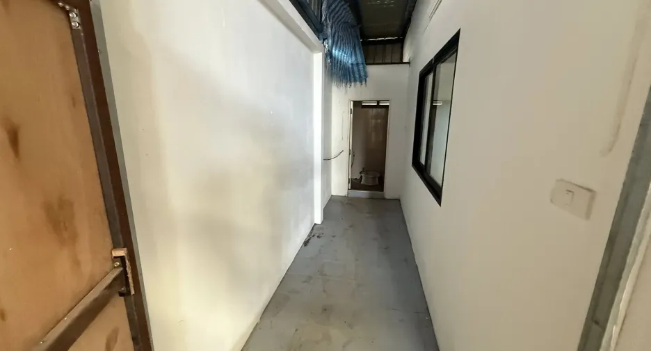 For rent and for sale warehouse in Bang Sao Thong, Samut Prakan