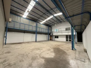 For rent and for sale warehouse in Bang Sao Thong, Samut Prakan