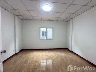 出售 4 卧室 独立屋 在 Nong Khaem, 曼谷