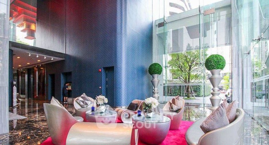 For rent 2 bedrooms condo in Khlong Toei, Bangkok