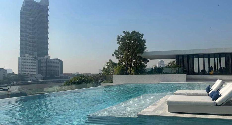 For rent 2 bedrooms condo in Khlong San, Bangkok