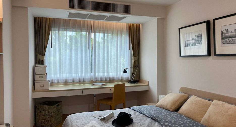 For rent and for sale 2 bedrooms condo in Phra Khanong, Bangkok