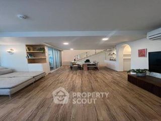 For rent and for sale 4 bedrooms condo in Yan Nawa, Bangkok