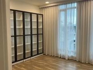For rent and for sale 4 bedrooms condo in Yan Nawa, Bangkok