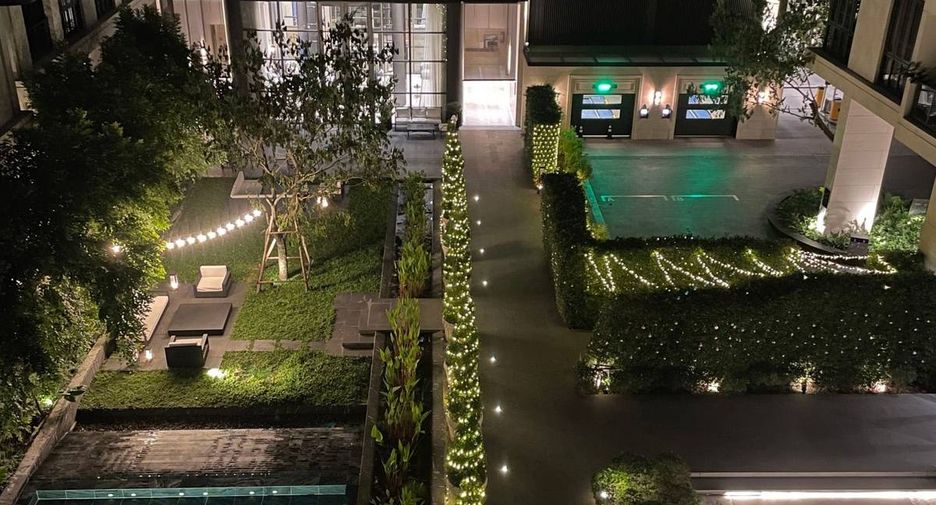For rent and for sale 2 bedrooms condo in Watthana, Bangkok