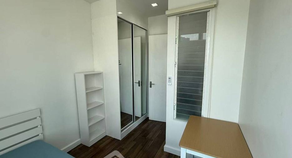 For sale 2 bedrooms condo in Khlong Toei, Bangkok