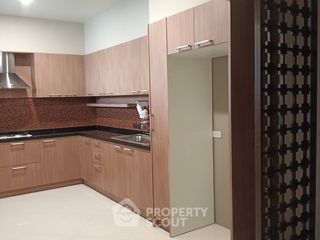 For sale 2 bedrooms condo in Bang Kapi, Bangkok