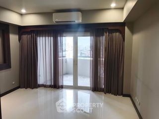For sale 2 bedrooms condo in Bang Kapi, Bangkok