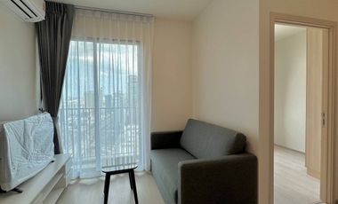 Wohnung zur Miete und zum Kauf mit 2 Zimmer in Huai Khwang, Bangkok