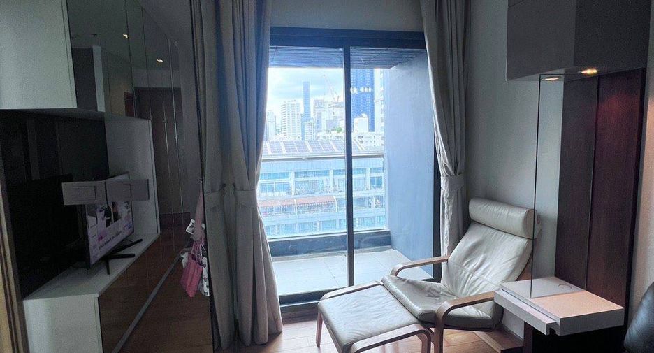 À vendre 1 chambre condo à Khlong Toei, Bangkok