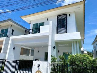 À vendre 3 chambres maison à Si Racha, Chonburi