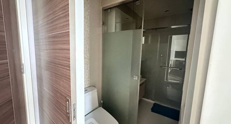 For sale 1 bed condo in Watthana, Bangkok