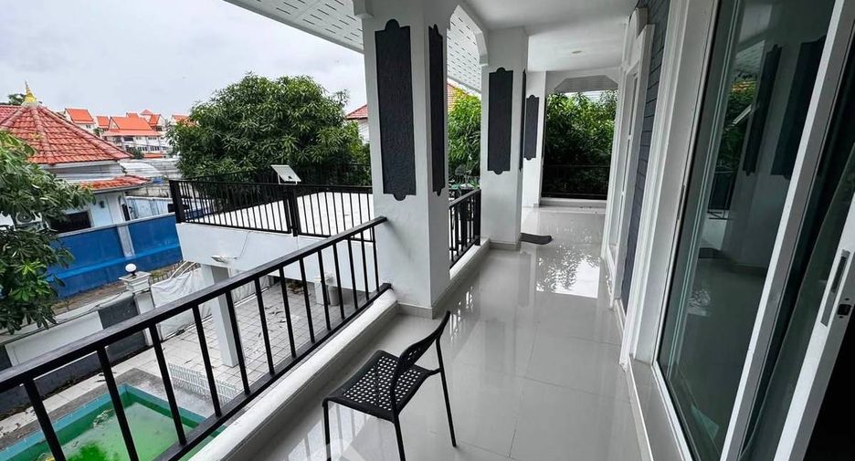 For sale 5 bedrooms villa in Bang Lamung, Chonburi