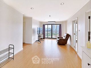 For sale 2 bedrooms condo in Yan Nawa, Bangkok