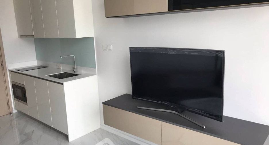 For sale 1 bed condo in Watthana, Bangkok