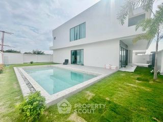 Casa en venta de 5 habitaciones en Mueang Chon Buri, Chonburi