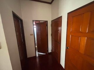 À vendre 4 chambres maison à Watthana, Bangkok