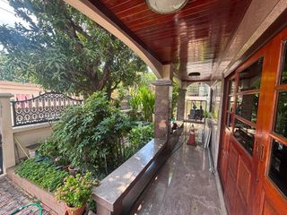 À vendre 4 chambres maison à Watthana, Bangkok
