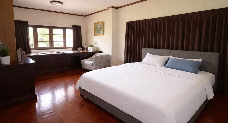 À vendre 4 chambres maison à Watthana, Bangkok