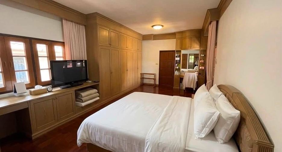 À vendre 4 chambres maison à Watthana, Bangkok