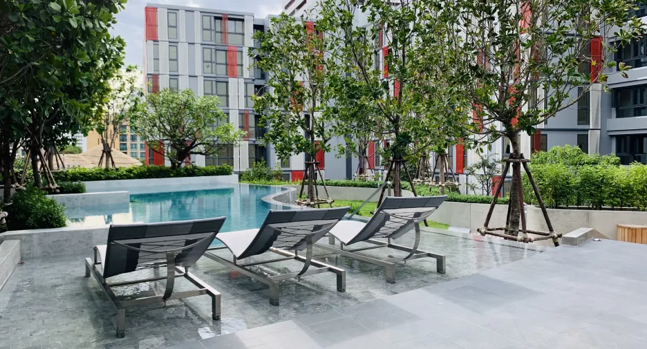 For rent 1 bed condo in Watthana, Bangkok