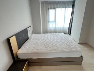 Wohnung zur Miete mit 1 Zimmer in Pathum Wan, Bangkok