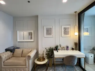 Wohnung zur Miete mit 1 Zimmer in Pathum Wan, Bangkok