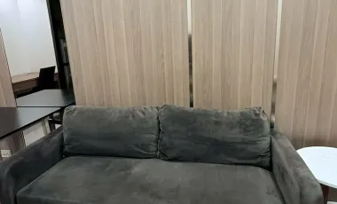 Condo en alquiler de 1 habitaciones en Huai Khwang, Bangkok