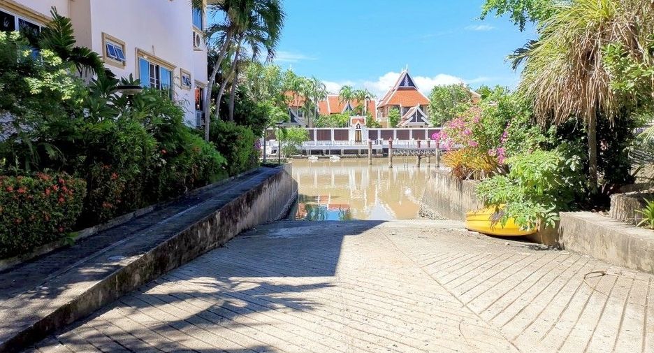 For sale 2 bedrooms condo in Na Jomtien, Pattaya