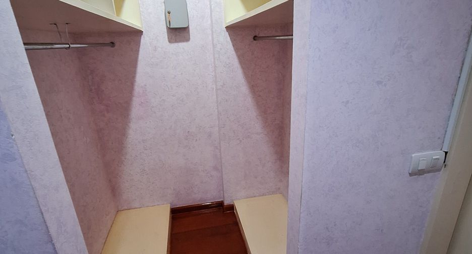 For sale 2 bedrooms condo in Na Jomtien, Pattaya
