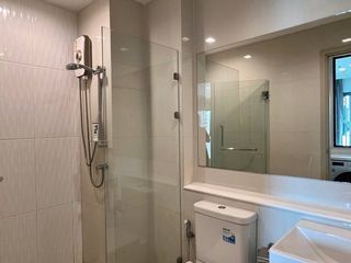 Wohnung zur Miete mit 1 Zimmer in Pathum Wan, Bangkok