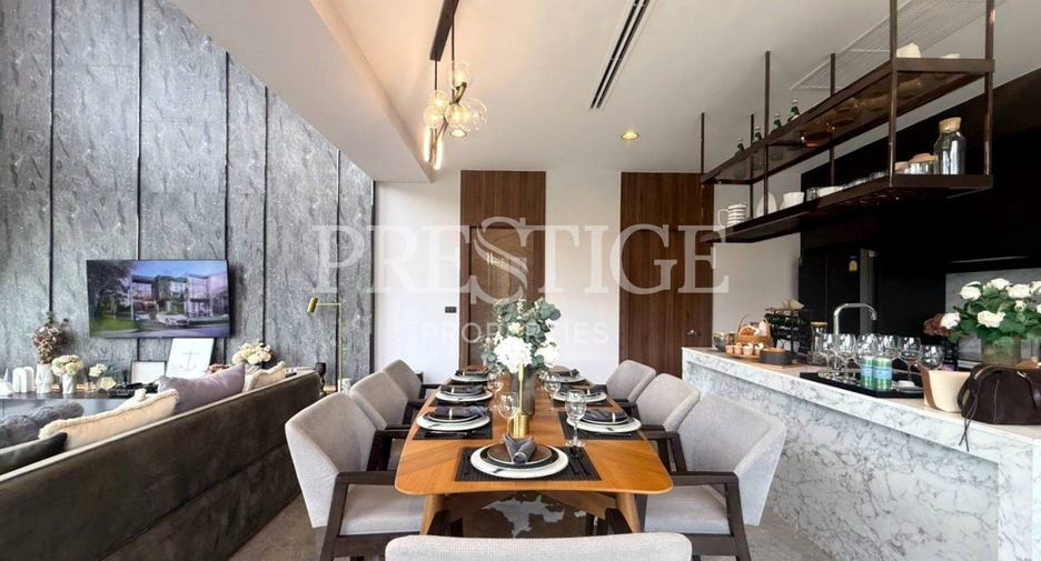 For sale 4 bedrooms house in Bang Lamung, Chonburi