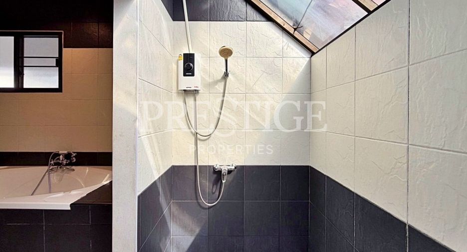 For rent 3 bedrooms house in Bang Lamung, Chonburi