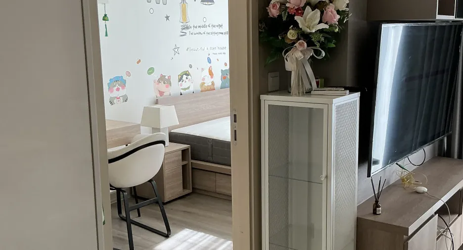 Condo en alquiler de 1 habitaciones en Huai Khwang, Bangkok