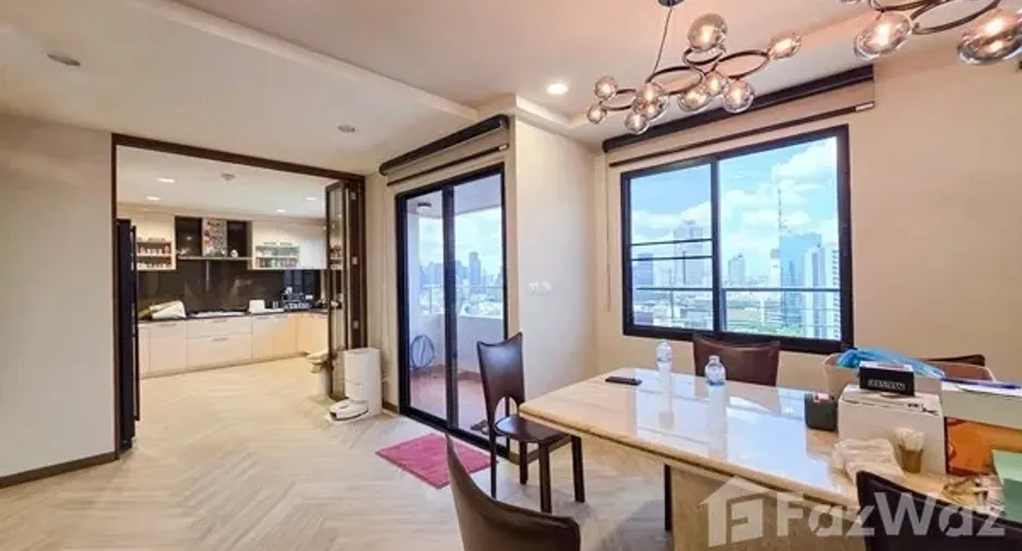For sale 2 bedrooms condo in Bang Rak, Bangkok