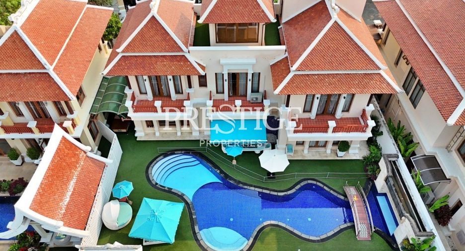 For sale 4 bedrooms house in Na Jomtien, Pattaya