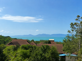 For sale 4 bedrooms house in Ko Samui, Surat Thani