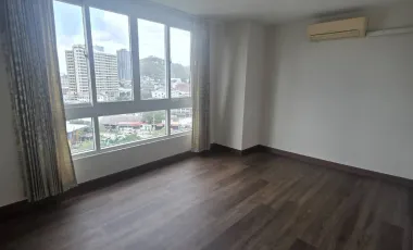 出售 2 卧室 公寓 在 Si Racha, Chon Buri