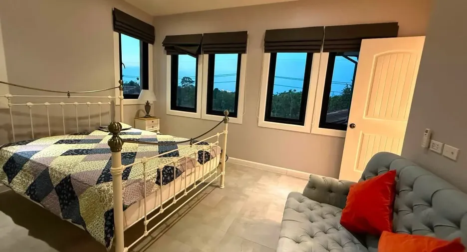 For rent 3 bedrooms villa in Huay Yai, Pattaya