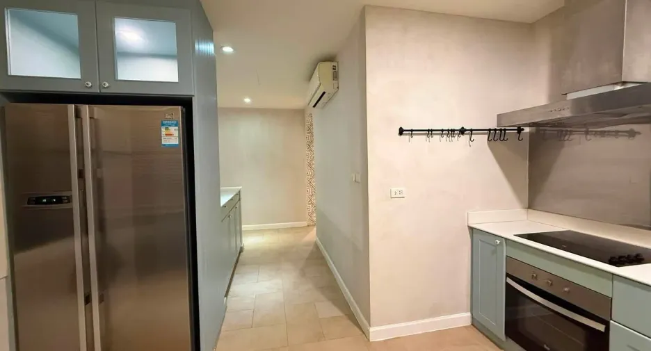 For rent 3 bedrooms villa in Huay Yai, Pattaya