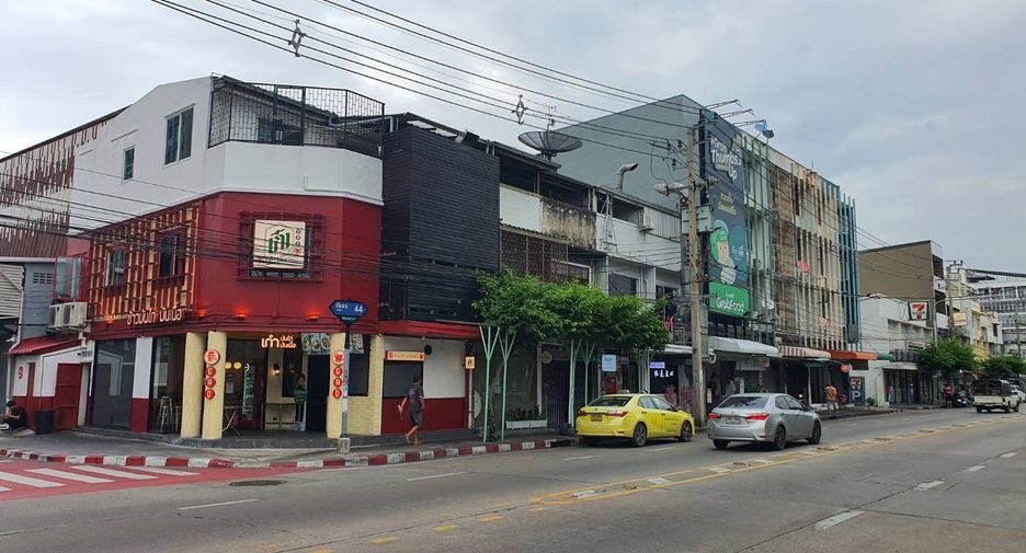 À louer 2 chambres maison à Bang Kho Laem, Bangkok