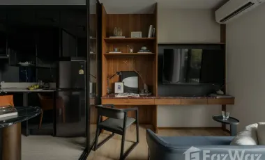 For rent 1 bed condo in Phaya Thai, Bangkok