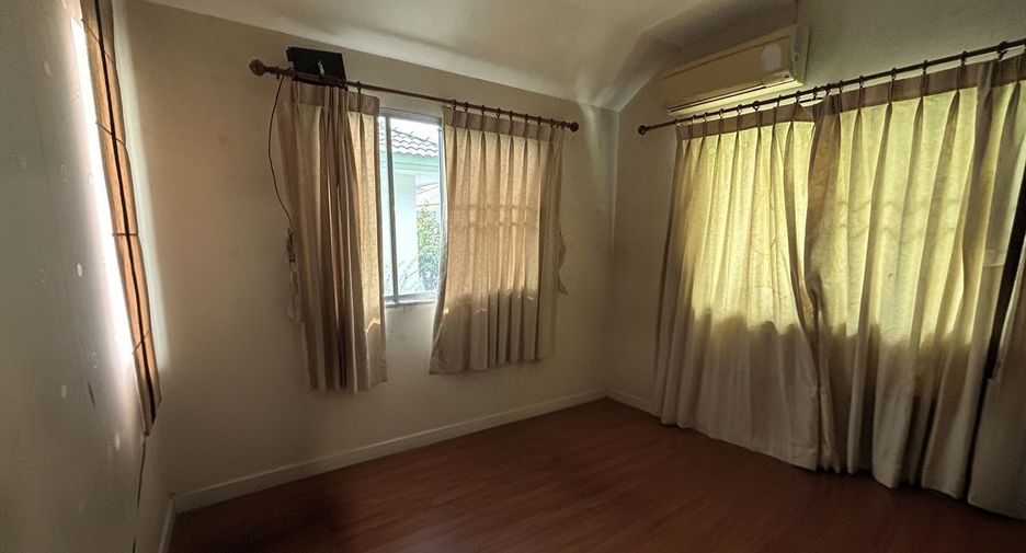 出售 4 卧室 独立屋 在 Nong Khaem, 曼谷