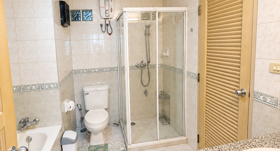 For sale 2 bedrooms condo in Cha Am, Phetchaburi