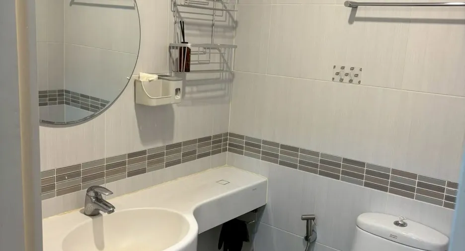 For sale 1 bed condo in Huai Khwang, Bangkok
