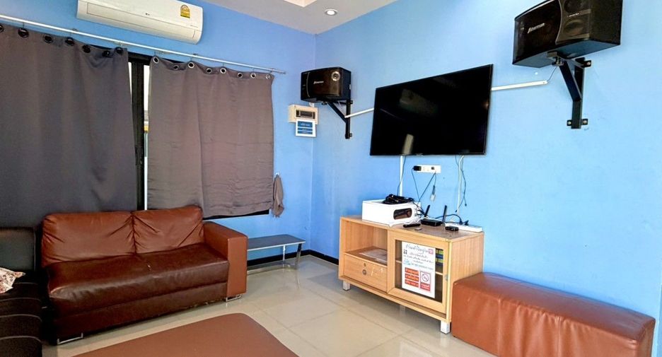 For sale 4 bedrooms villa in Cha Am, Phetchaburi