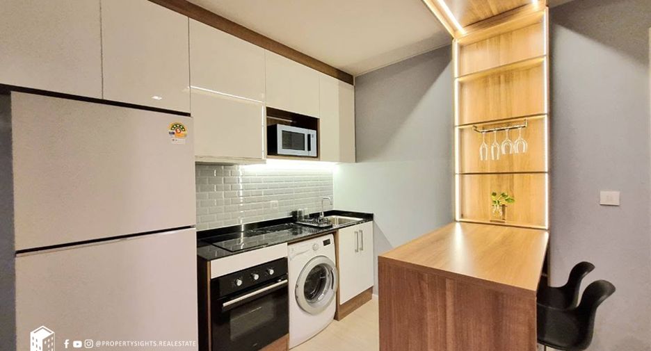 Condo en alquiler de 1 habitaciones en Khlong Toei, Bangkok