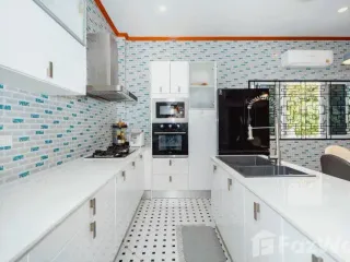 For rent 5 bedrooms house in Hua Hin, Prachuap Khiri Khan