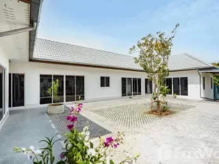 For rent 5 bedrooms house in Hua Hin, Prachuap Khiri Khan